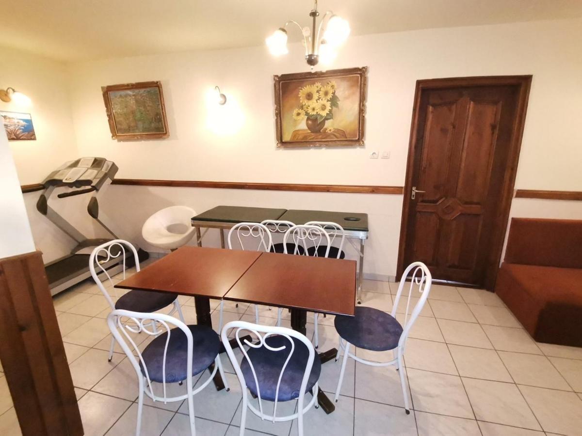 Patko Fogado Bed & Breakfast Hajdúszoboszló Dış mekan fotoğraf
